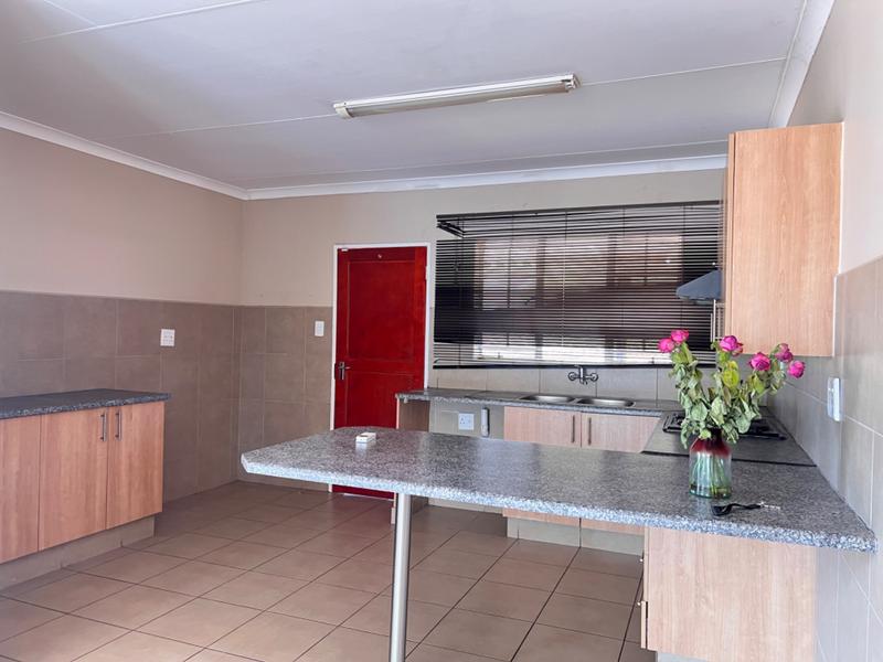 To Let 3 Bedroom Property for Rent in Kathu Northern Cape